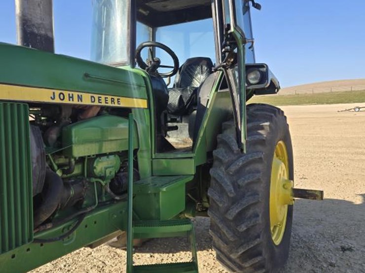 john-deere-4630-image-19