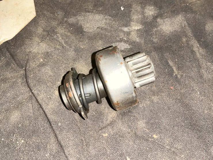 #763-•-bearings,-sprckets,-and-assorted-parts-image-45