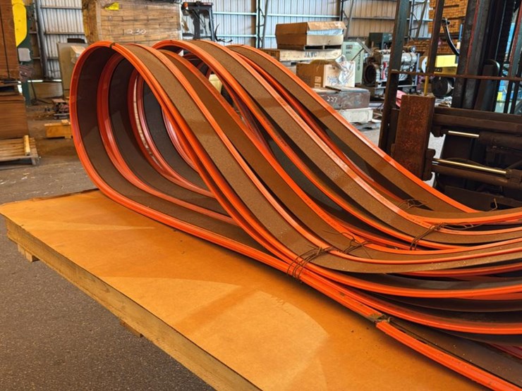 #210-•-1999-west-plains-resaw-image-44