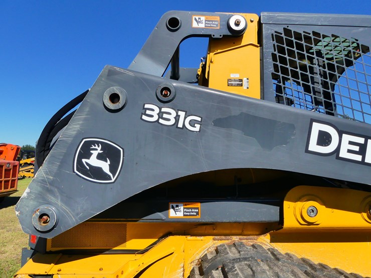 2019-deere-331g-image-7
