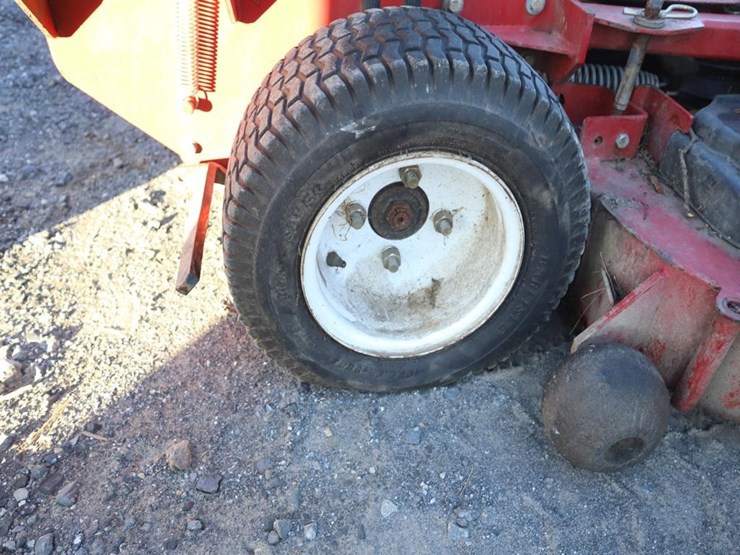 exmark-turf-tracer-walk-behind-mower-image-8