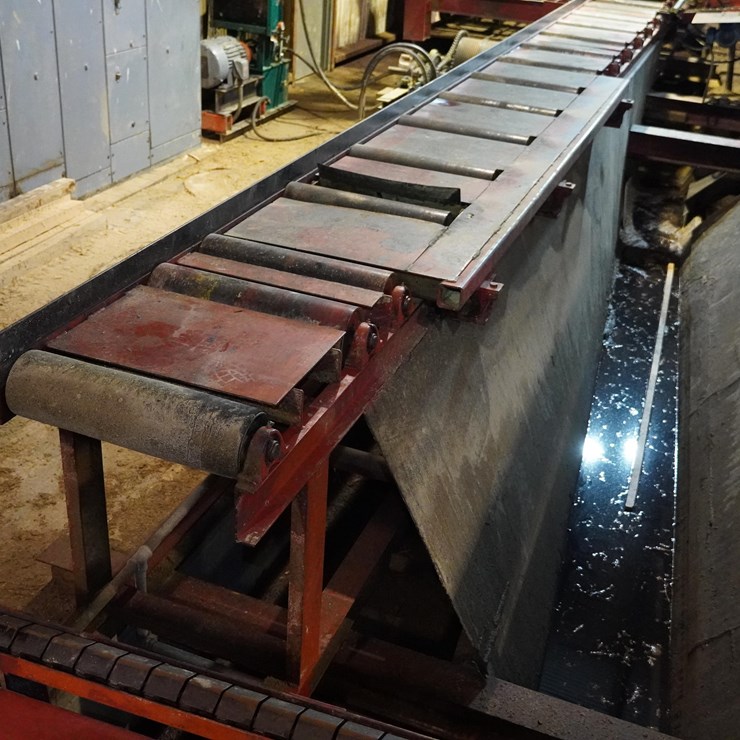 #124 • Mellott Rollcase