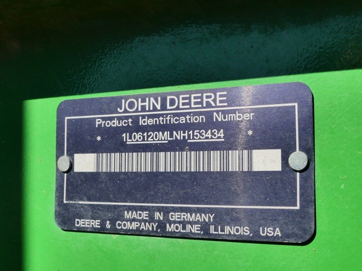 2022-john-deere-6120m-image-18