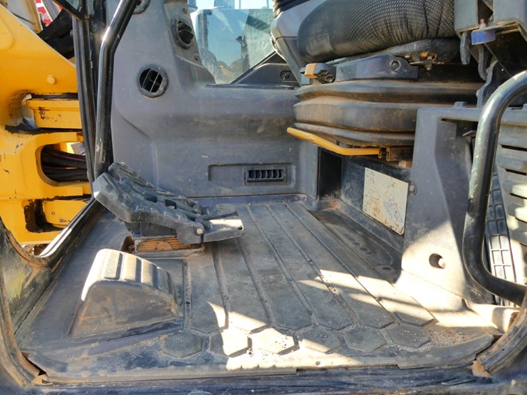 caterpillar-308cr-image-17