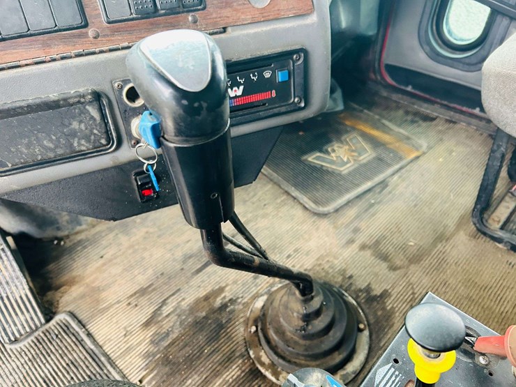 1999-western-star-4964fx-image-98