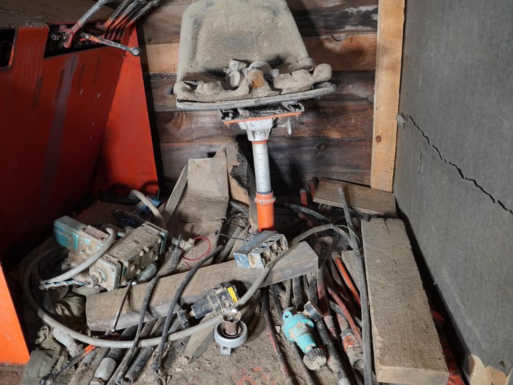 #143-•-morbark-operators-station-image-5