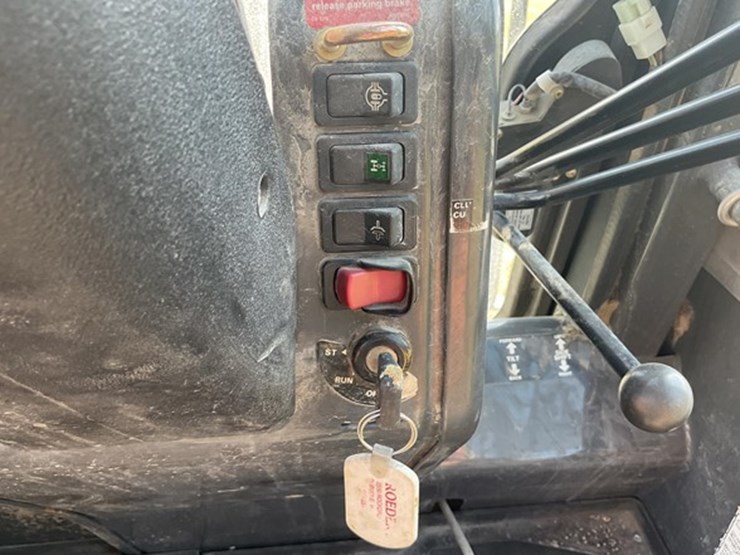 2018-case-588h-image-16