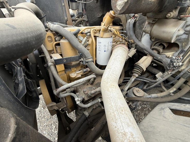 1998-caterpillar-3126-image-11