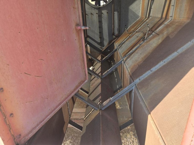 #5859-•-super-b-160-bu.-grain-dryer-image-8