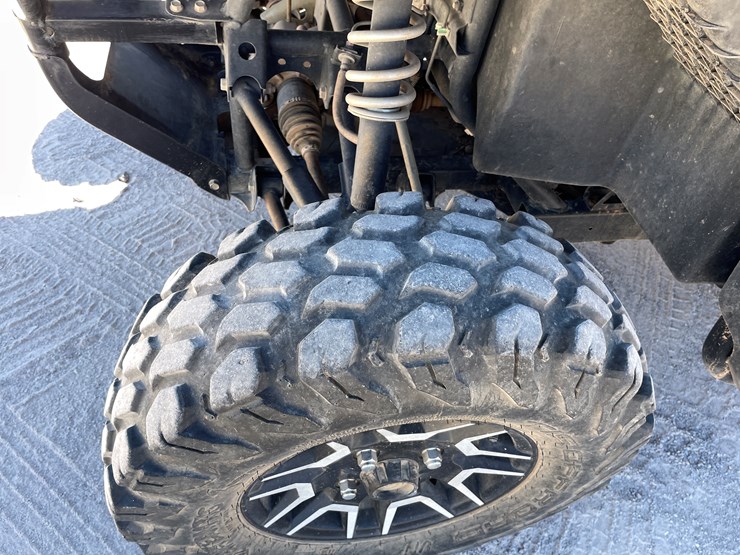 2021-honda-pioneer-700-image-13