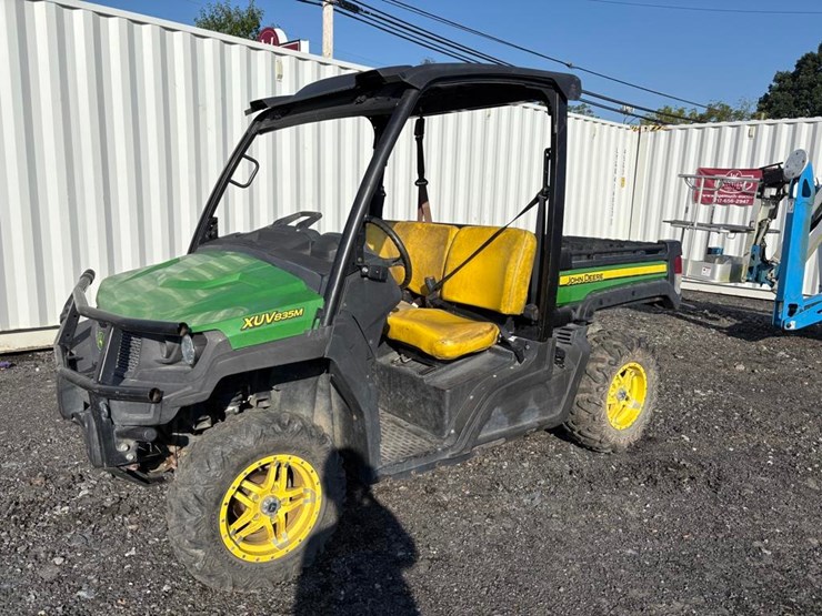 2020-john-deere-2020-image-3
