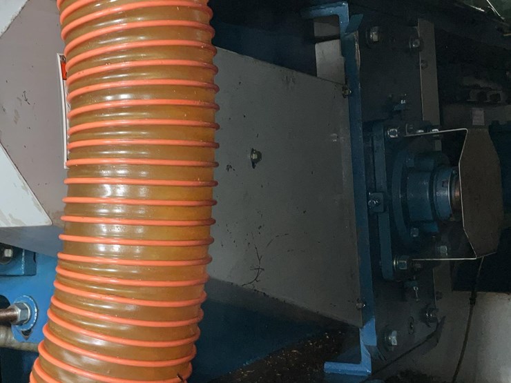 #170-•-2010-brewer-3-head-resaw-image-46