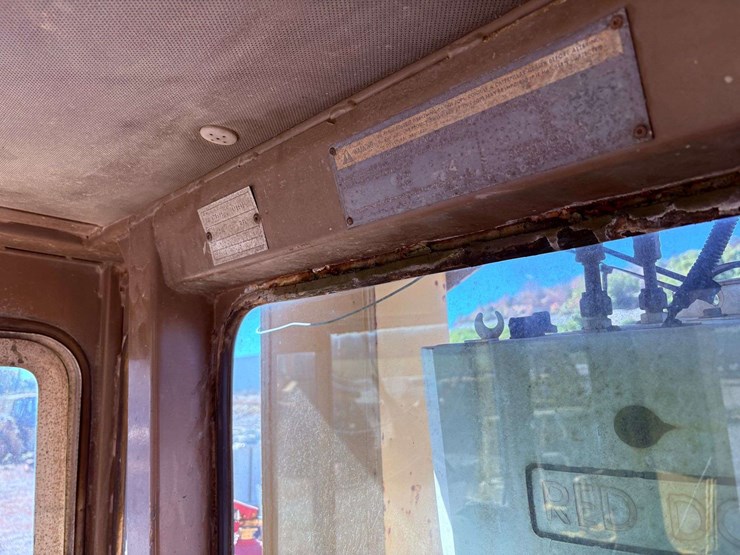 1984-caterpillar-d9l-image-55