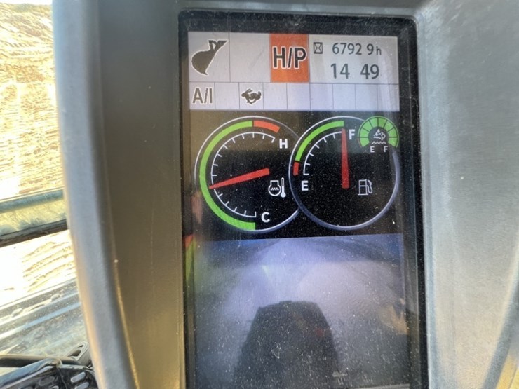 2019-deere-670g-lc-image-70