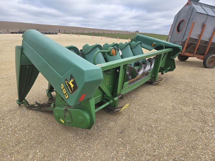 john-deere-693-image-4