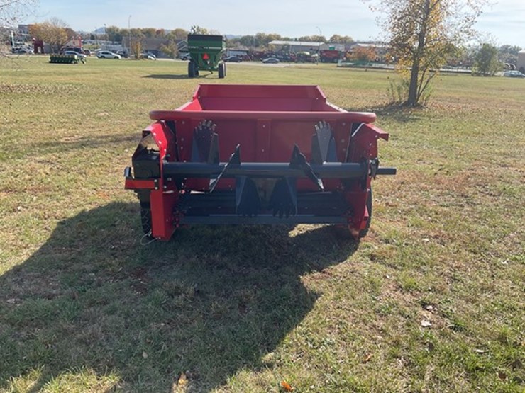#58-•-2022-h-&-s-2213-manure-spreader-image-4