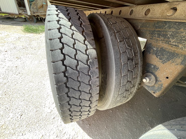 2018-great-dane-van-image-14