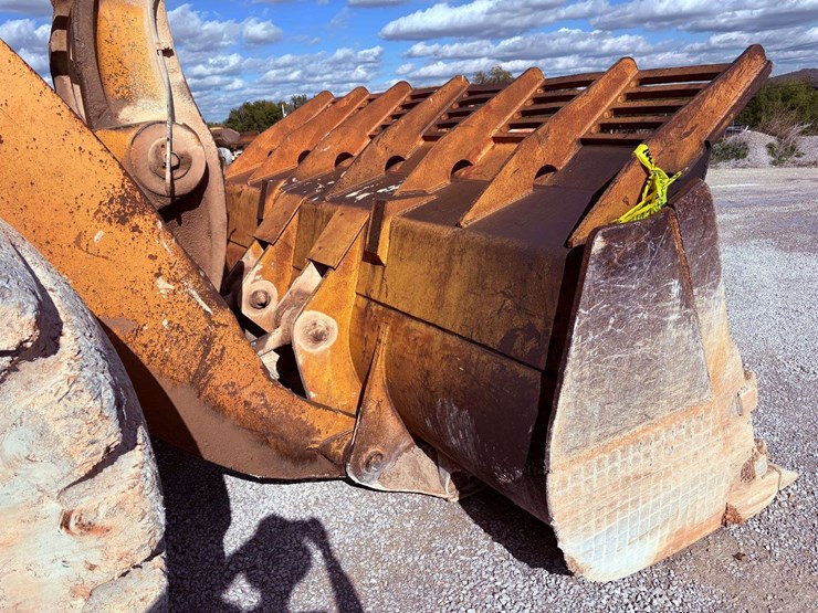 1984-caterpillar-988b-image-37