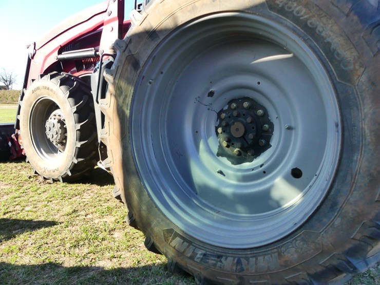 case-ih-magnum-200-image-8