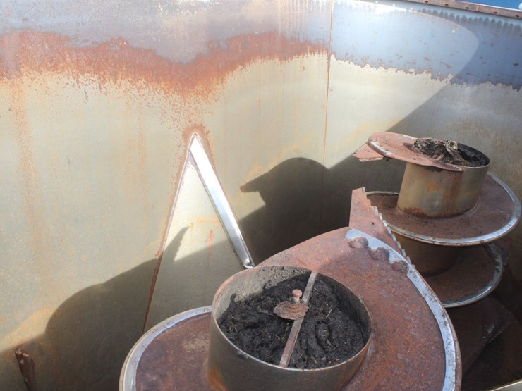 supreme-intl-700t-image-22