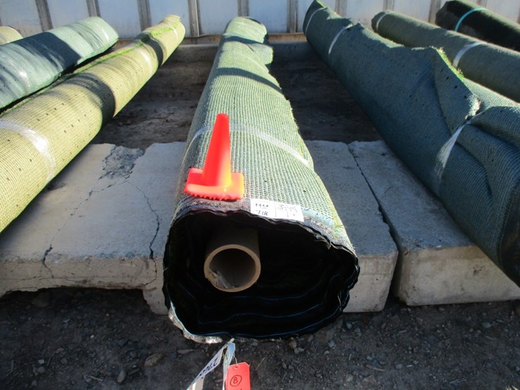 unused-roll-of-artificial-turf-image-1