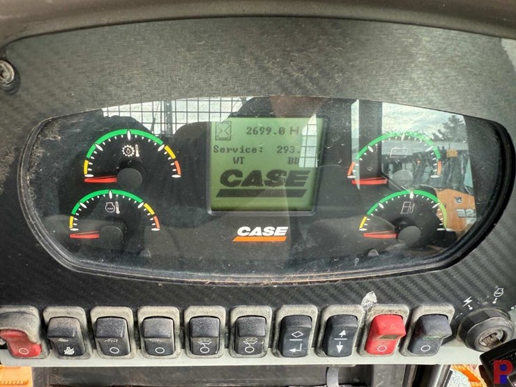 2014-case-2050m-image-15