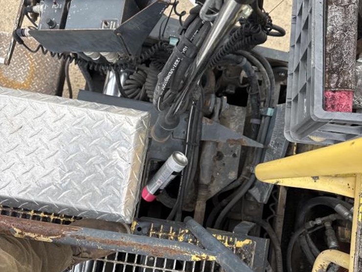 2015-cummins-qsb6.7-image-46