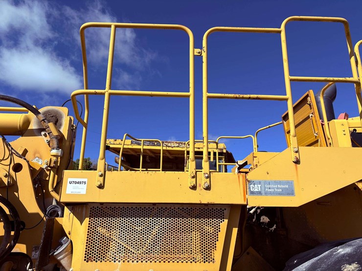 2001-caterpillar-988g-image-21