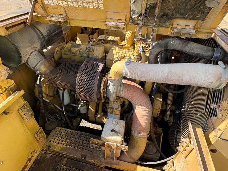 1995-caterpillar-375l-image-52