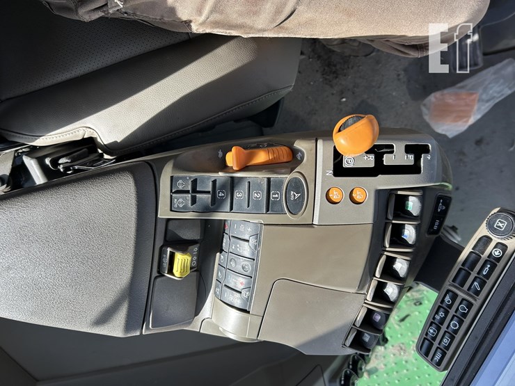 2023-john-deere-9rx-590-image-75