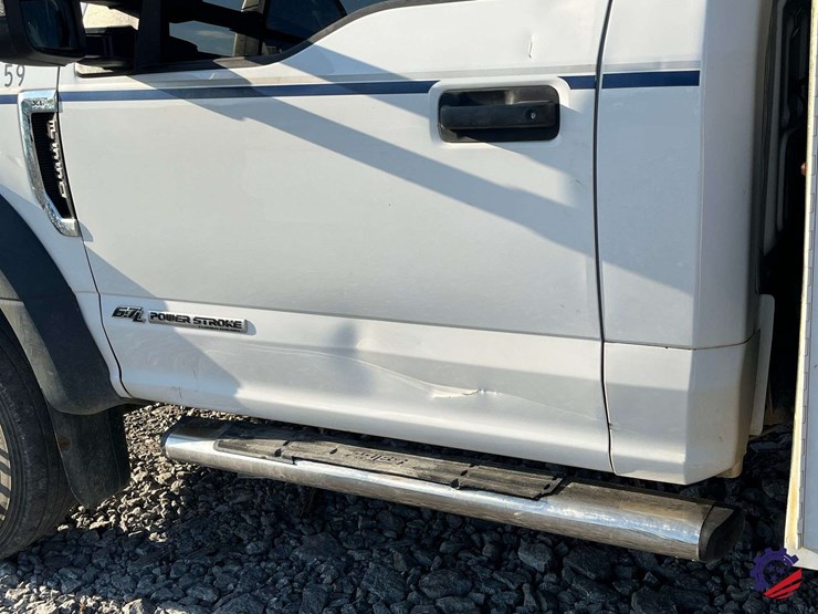 2017-ford-f550-xl-image-20