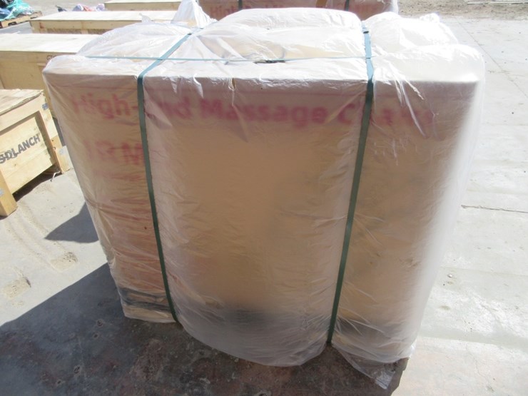 new-unused-ir-irmc-massage-chair,-image-3