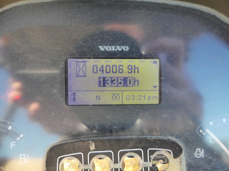 volvo-bl70b-image-19