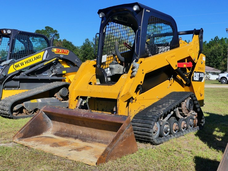2015-caterpillar-257d-image-1