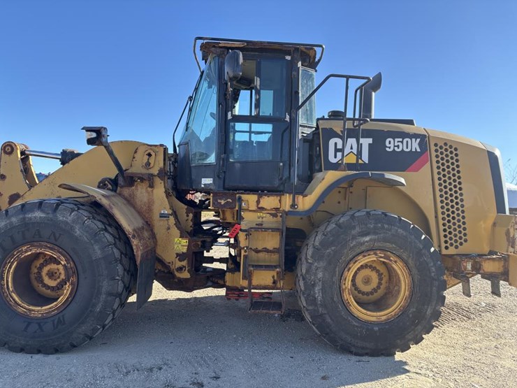caterpillar-950k-image-8