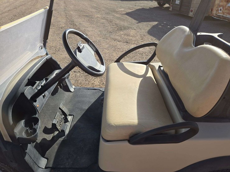 2015-club-car-golf-cart-image-11