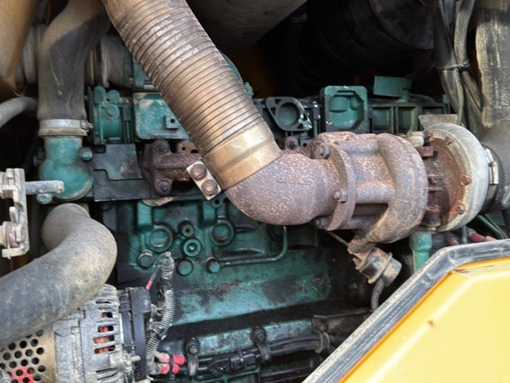 2005-volvo-l90e-image-30