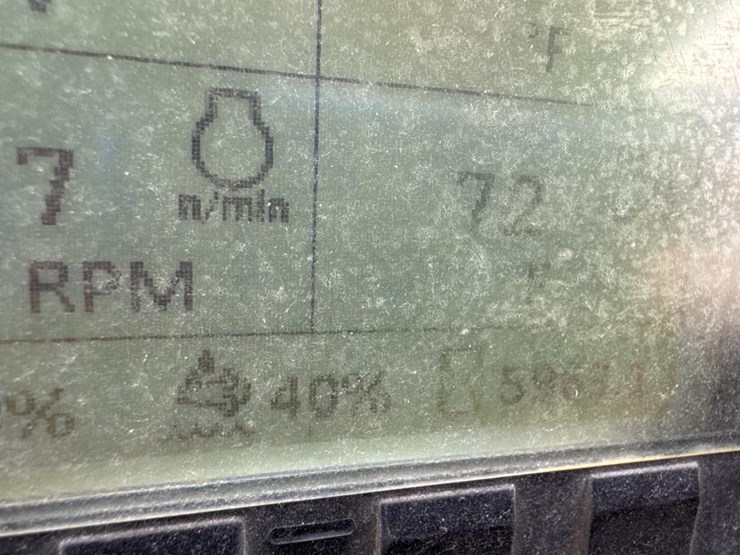 caterpillar-cb64b-image-33