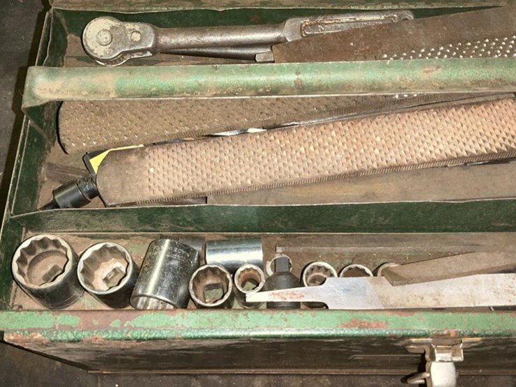 #108-•-miscellaneous-sockets,-wrenches,-and-assorted-tools-image-4