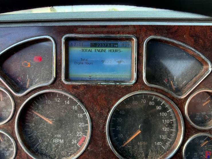 2015-mack-ch613-image-16