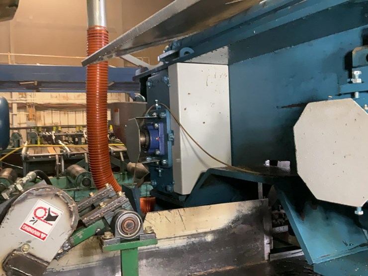 #170-•-2010-brewer-3-head-resaw-image-17