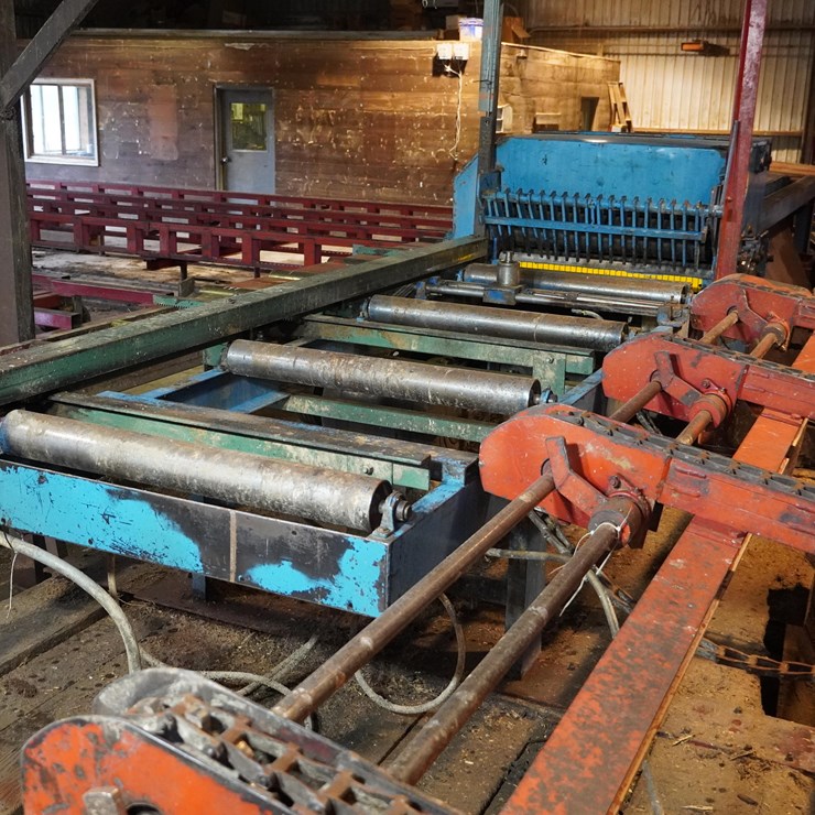 #122 • Cornell Board Edger