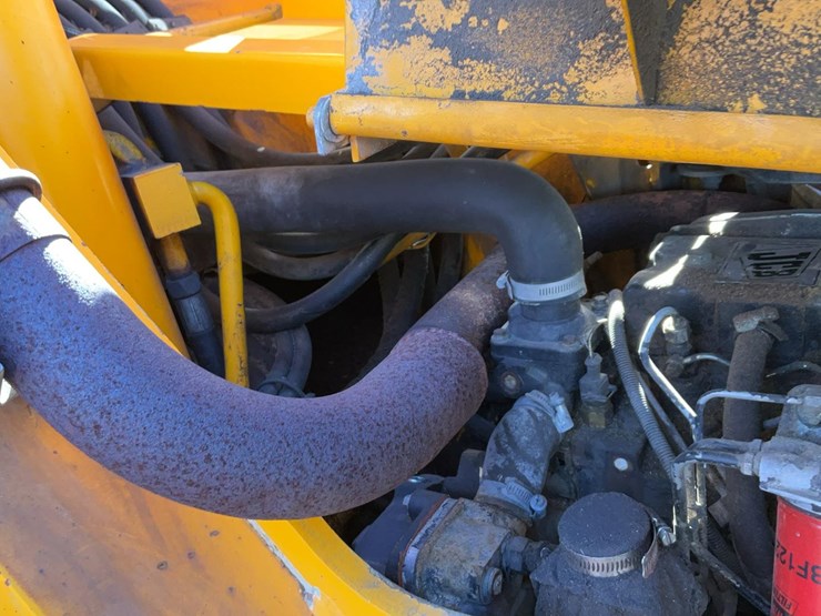 2018-jcb-506c-image-10