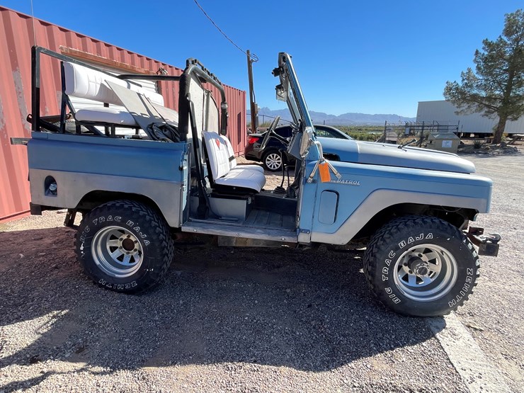 1965-nissan-patrol-image-4