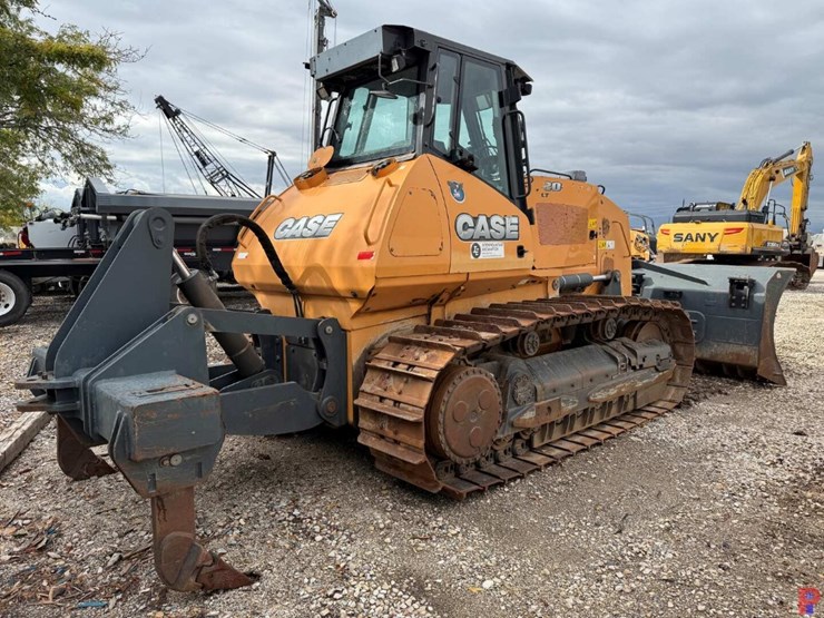 2015-case-2050m-image-4