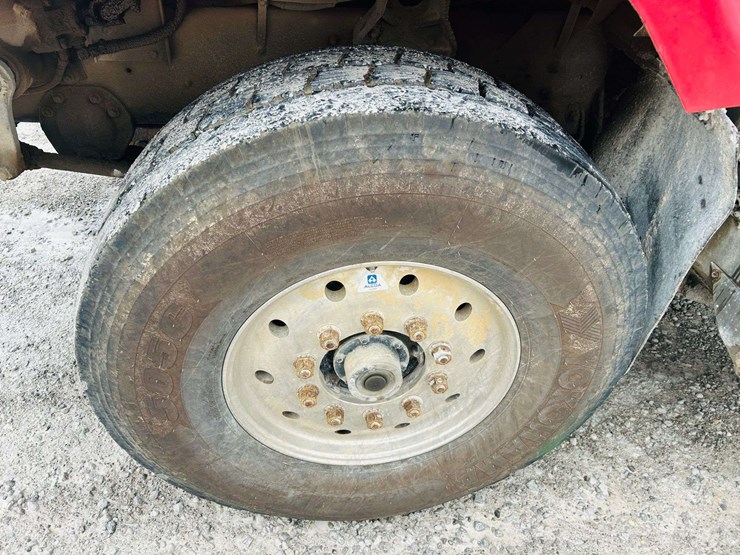 1997-international-paystar-5000-image-9