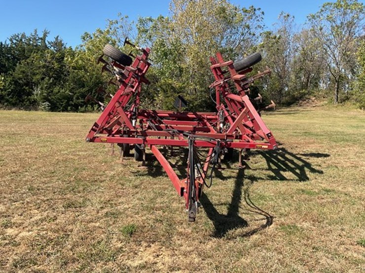 case-ih-4600-image-7