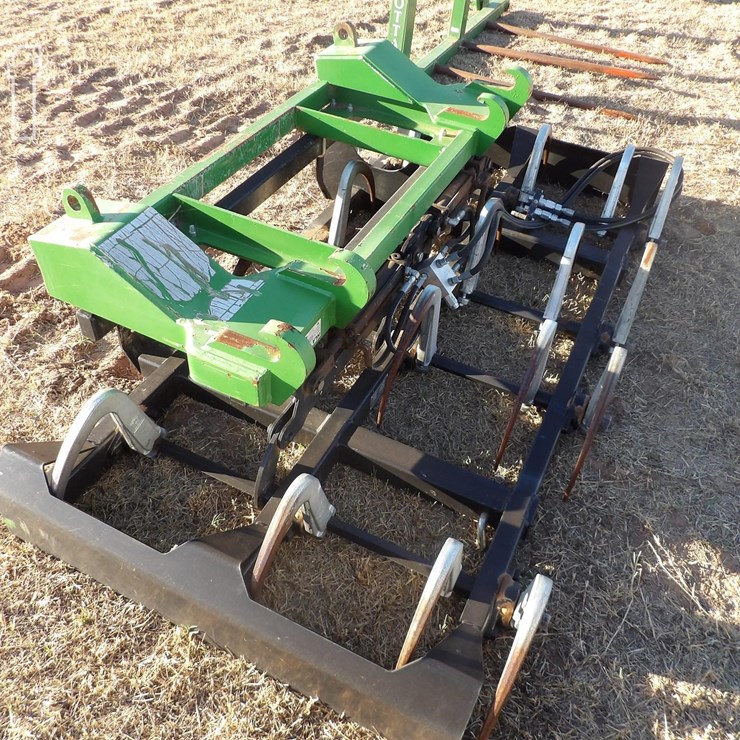 JOHN DEERE GRAPPLE