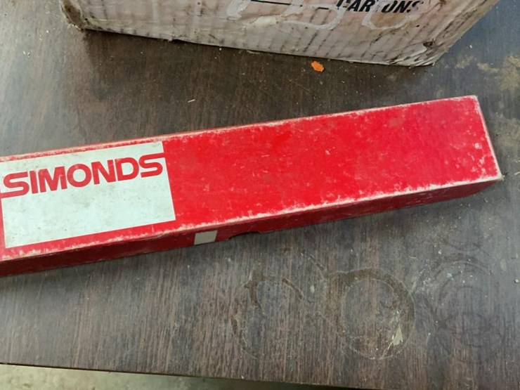 #752-•-bushings,-sprockets-and-miscellaneous-parts-image-13