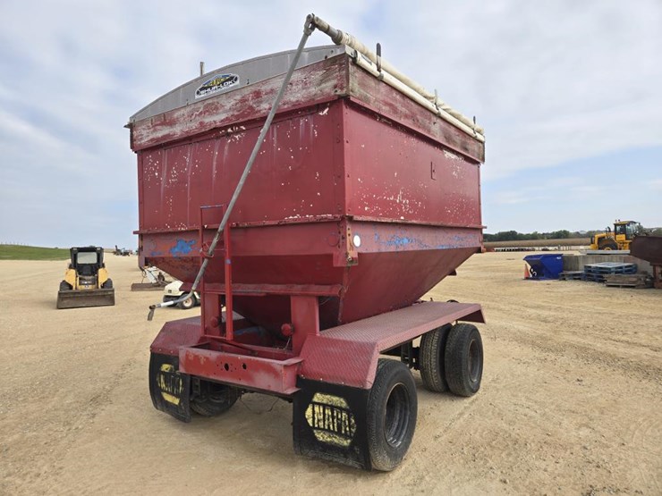 #5914-•-double-b-gravity-wagon-w/-shurr-lok-roll-tarp-image-6